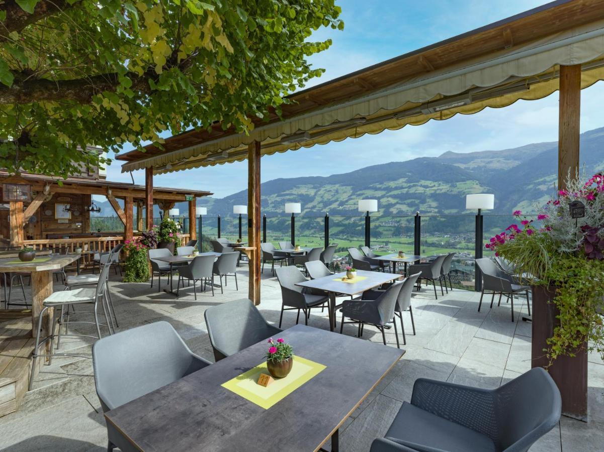 Hotel Waldfriede - Der Logenplatz Im Zillertal Fügen Exterior foto